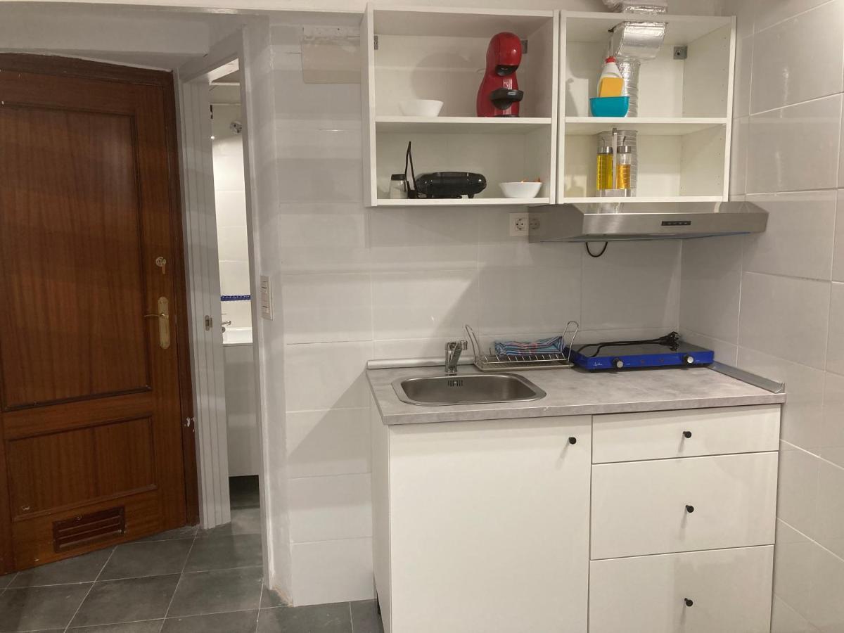 Golondrinas De Malaga "Apartamentos Con Mucho Arte" Y Terraza Solarium En Coliving Esterno foto